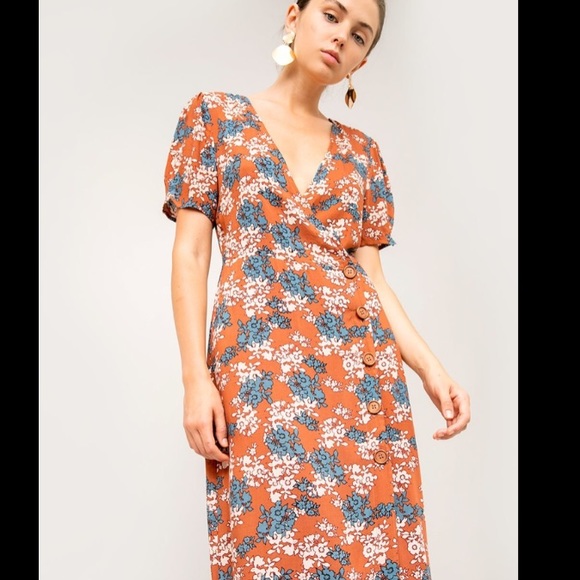 Short sleeve floral dress sz S - Picture 2 of 5